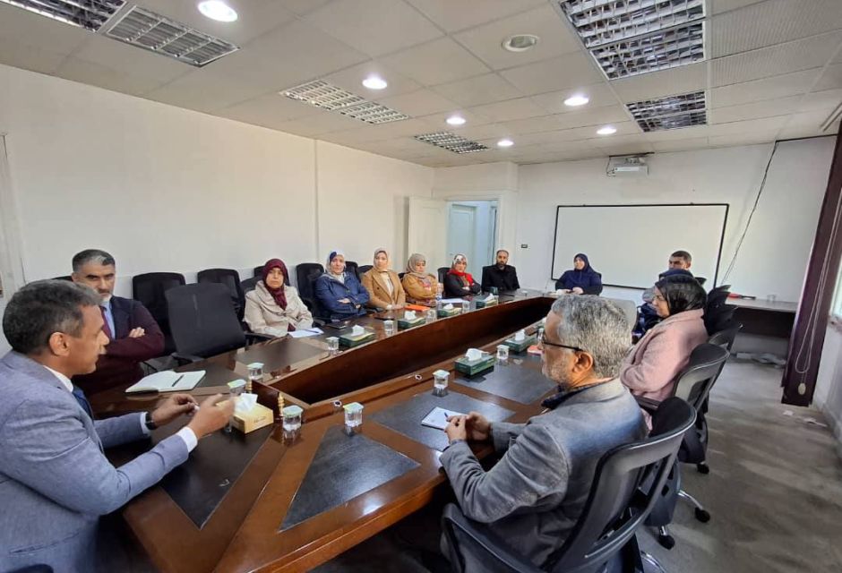 اجتماع لمناقشة الاحتياجات التدريبية ورفع كفاءة الموظفين 10 473510293 946847240880709 6814842927107894047 n